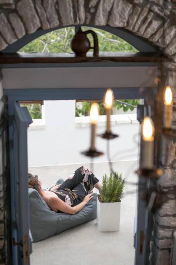 Traditional Inn Pirethron Aperathos Exterior photo