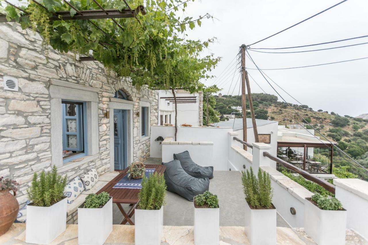 Traditional Inn Pirethron Aperathos Exterior photo